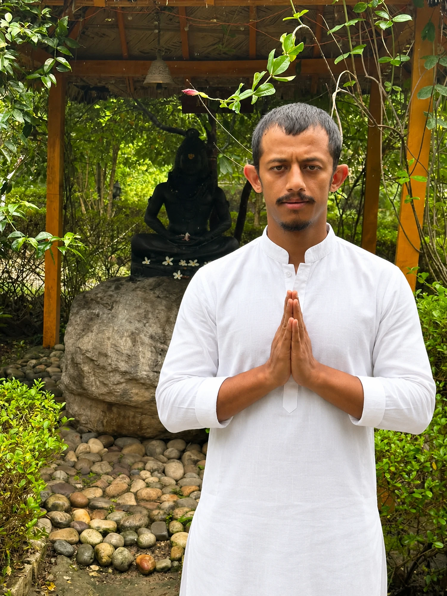 Yogacharya Prashant, Anatomy & Asana teacher at Adhiroha yoga school, Rishikesh