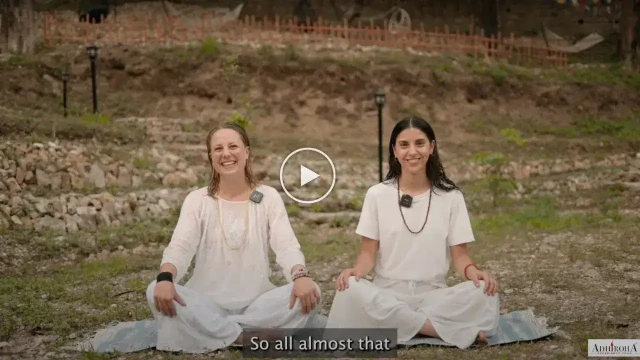Graduates of the Adhiroha yoga teacher training in Rishikesh