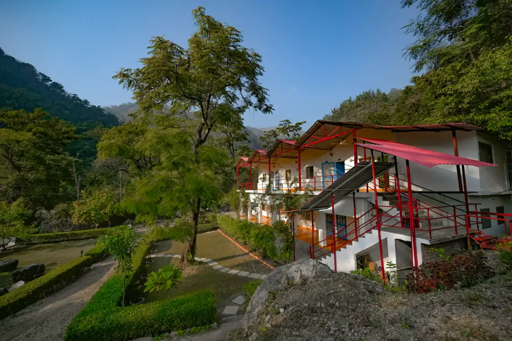 The Adhiroha ashram Ashram on the green hillside of Upper Tapovan, Rishikesh