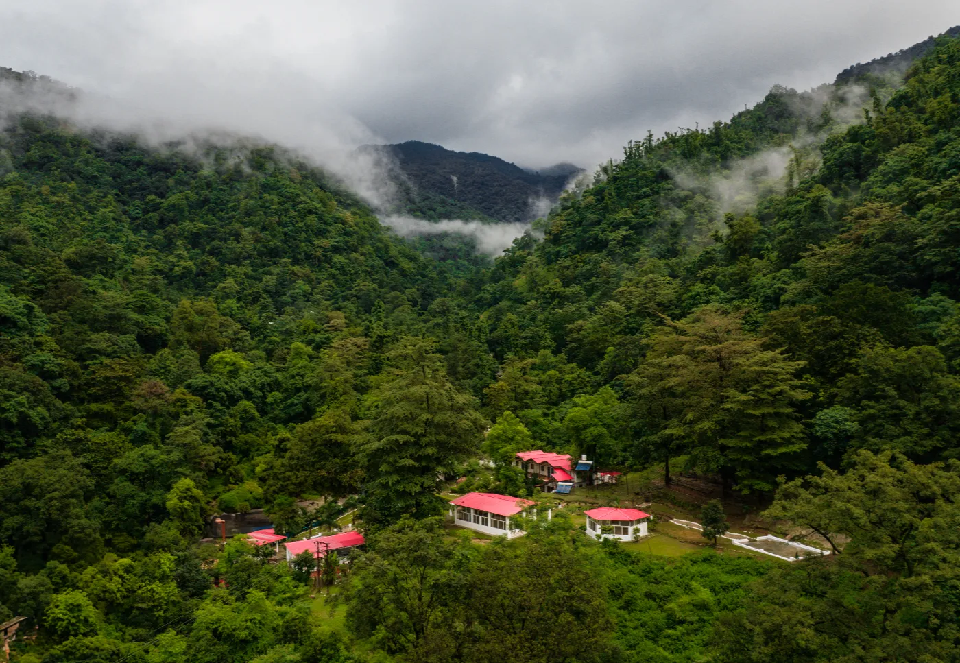 image of adhiroha rishikesh